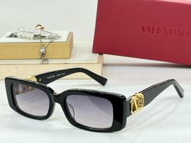 Picture of Valentino Sunglasses _SKUfw57426901fw